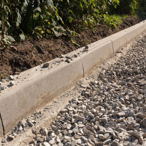 Gravel and Debris Removal (Curb)